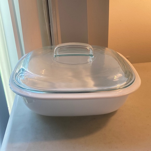 Simply Lite Corningware Glass Bake wear with lid qt L
